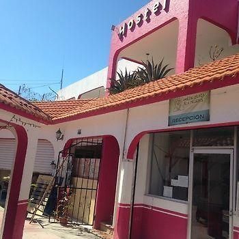 Hostal Plaza Isla Mujeres Exteriér fotografie